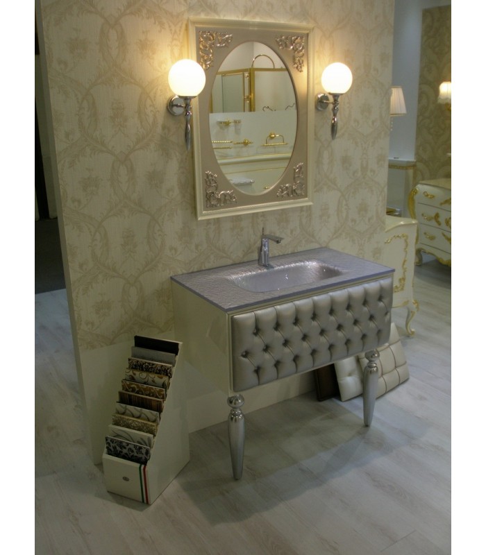 Linea Vanity